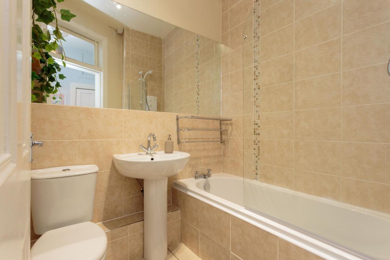 Cute - 1Bd Near Centre - Leith Walk Apartamento Edimburgo Exterior foto